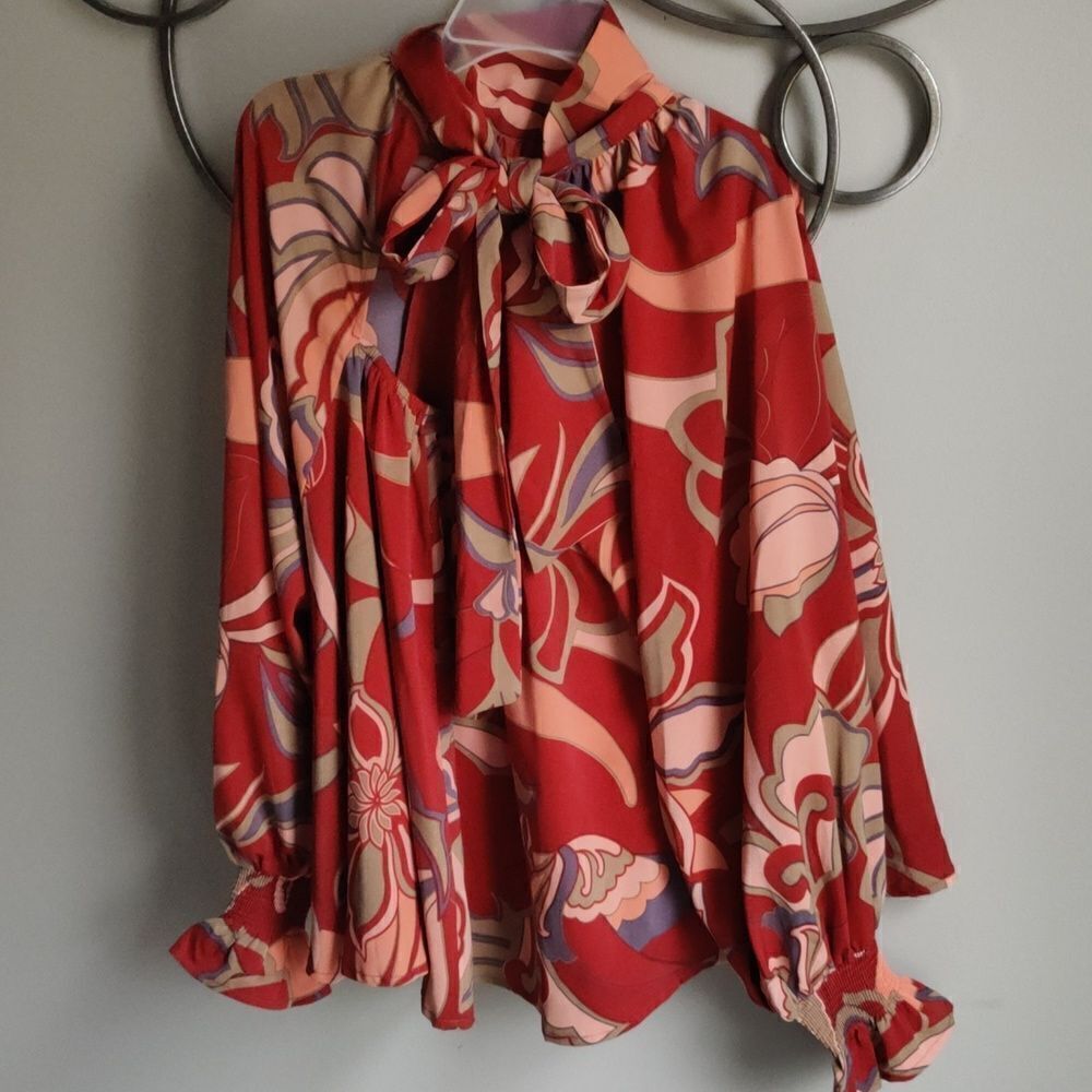 Entro bow back top - Picture 6 of 10